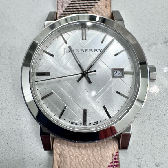 Burberry Pink and Black Checkered Watch with Silver Dial - Picture 7 of 9
